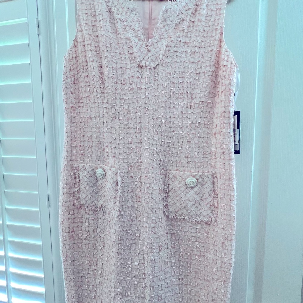 Karl Lagerfeld Paris Sleeveless Tonal Tweed Pocket Sheath Dress
